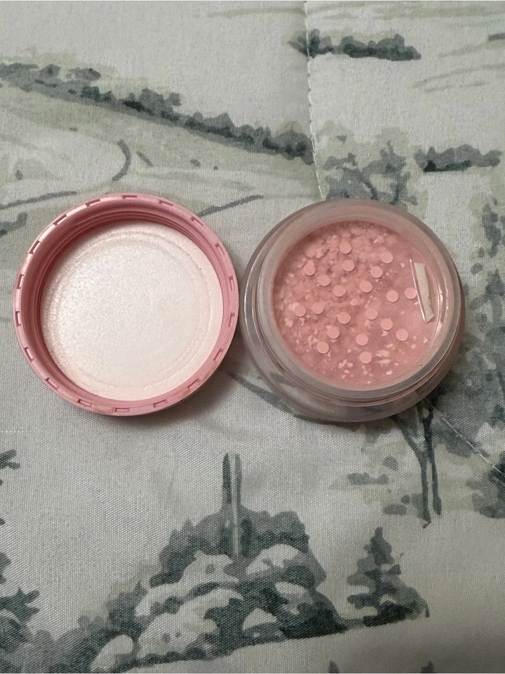 ONE/SIZE Mini Ultimate Blurring Setting Powder – Ultra Pink 0.23 oz